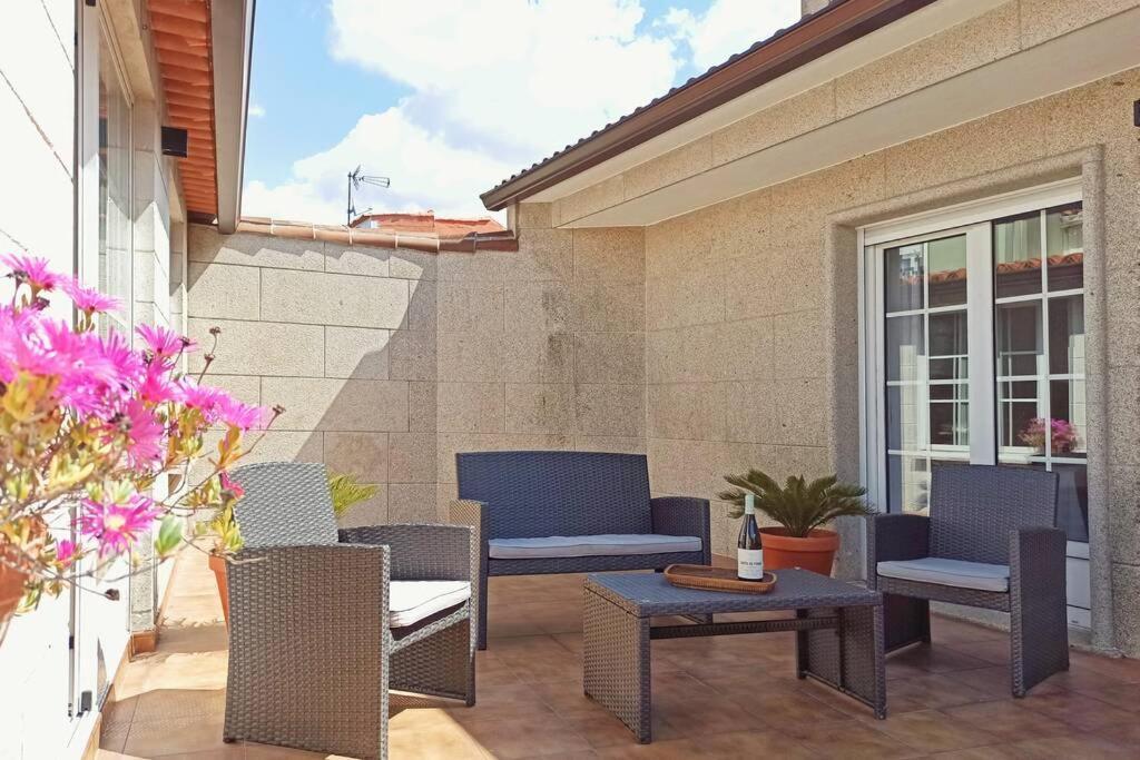 Casa amplia frente a la playa Cambados Exterior foto